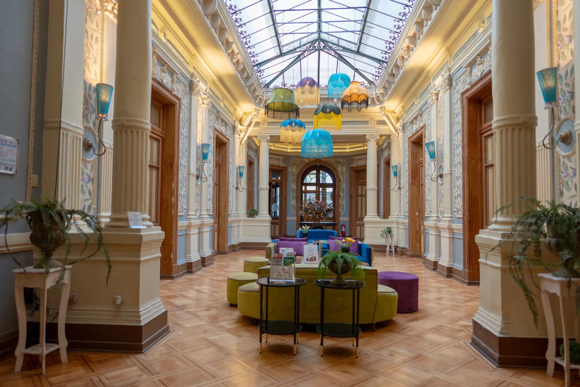 Gran Hall at Happy House Santiago — photo 11