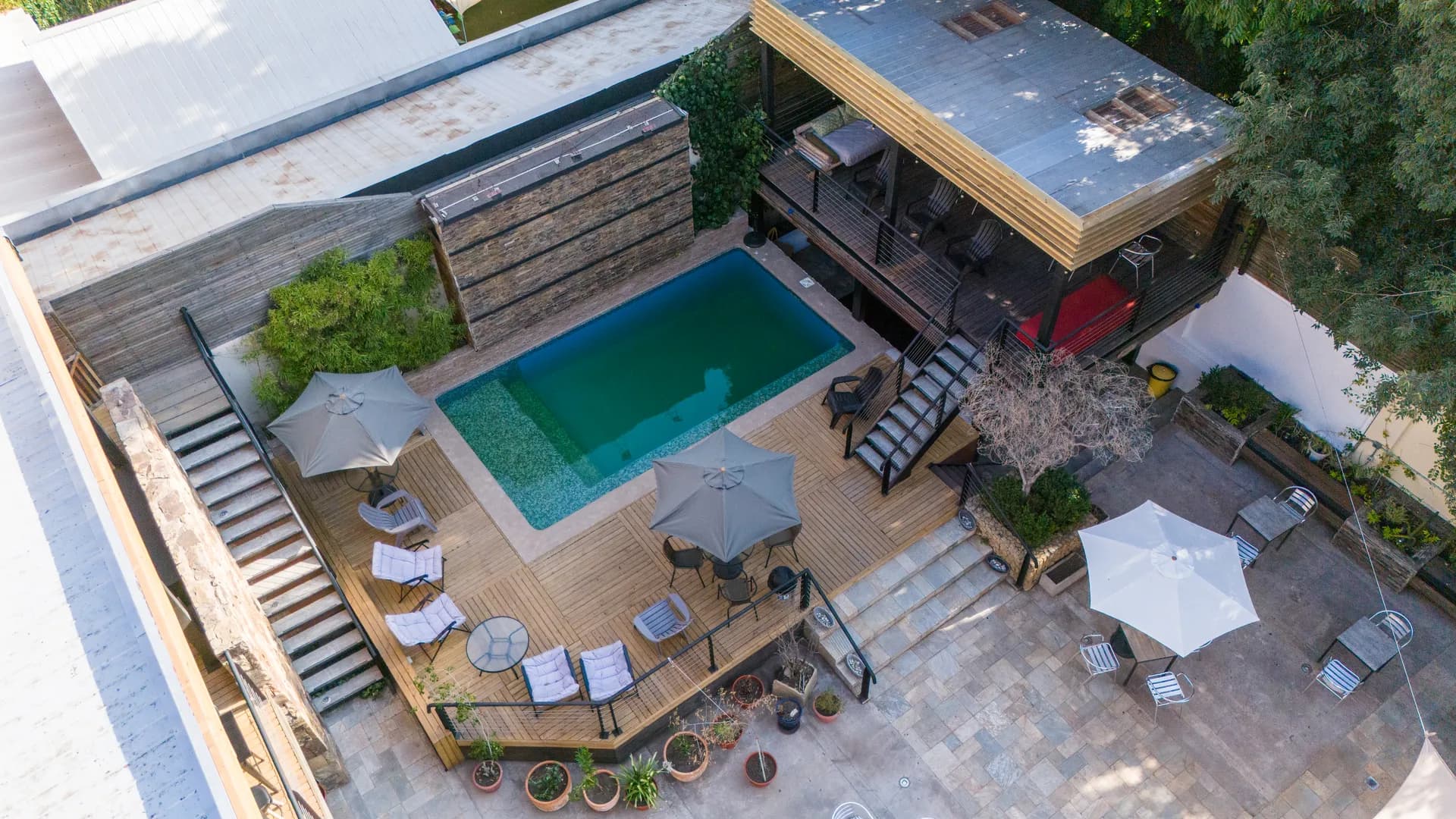 Jardín y Patio at Happy House Santiago — photo 5