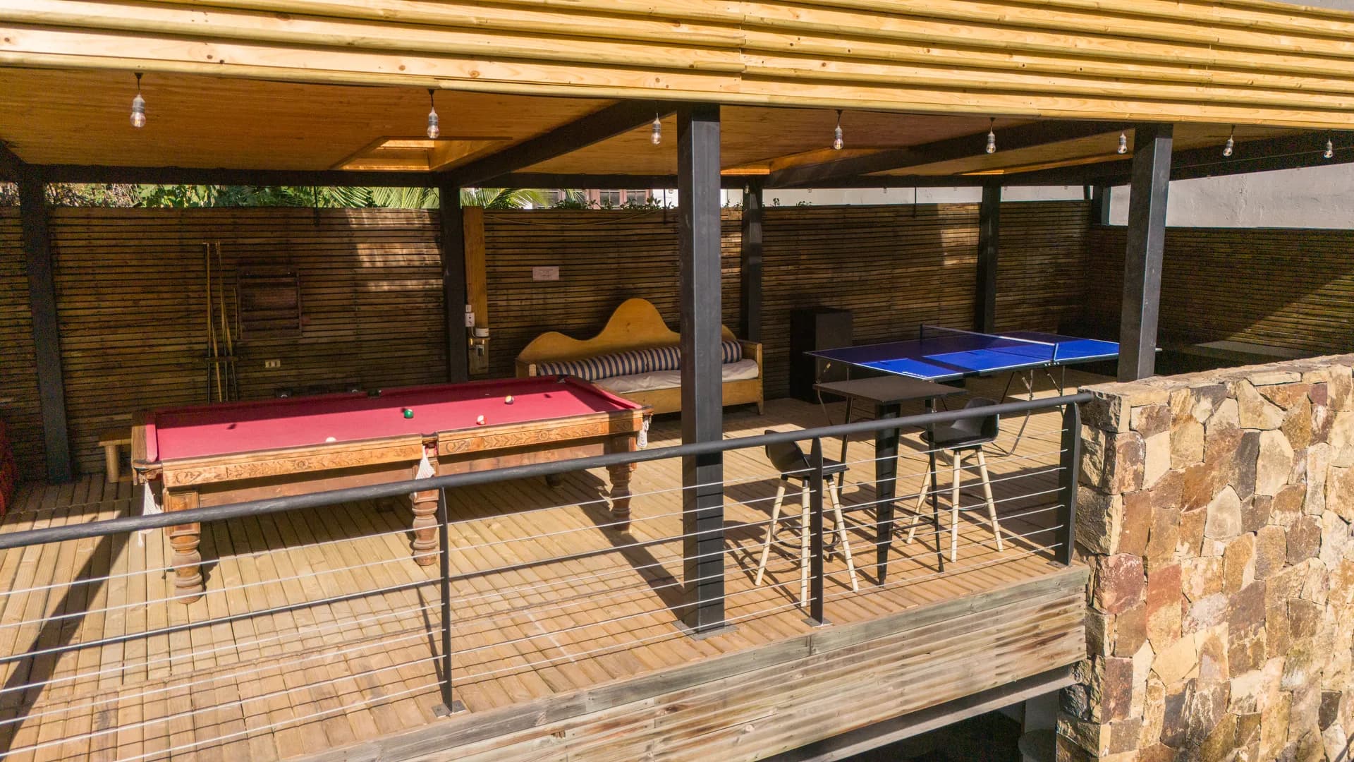 Jardín y Patio at Happy House Santiago — photo 6